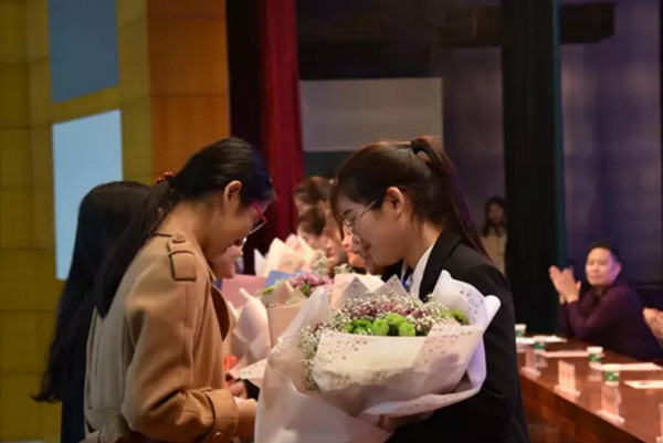 河南經(jīng)貿(mào)職業(yè)學院：“私人訂制式”創(chuàng)新人才供給新模式