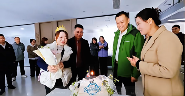 易家人，易起行，易輩子 | 易視界溫暖相伴，共赴最美青春時光